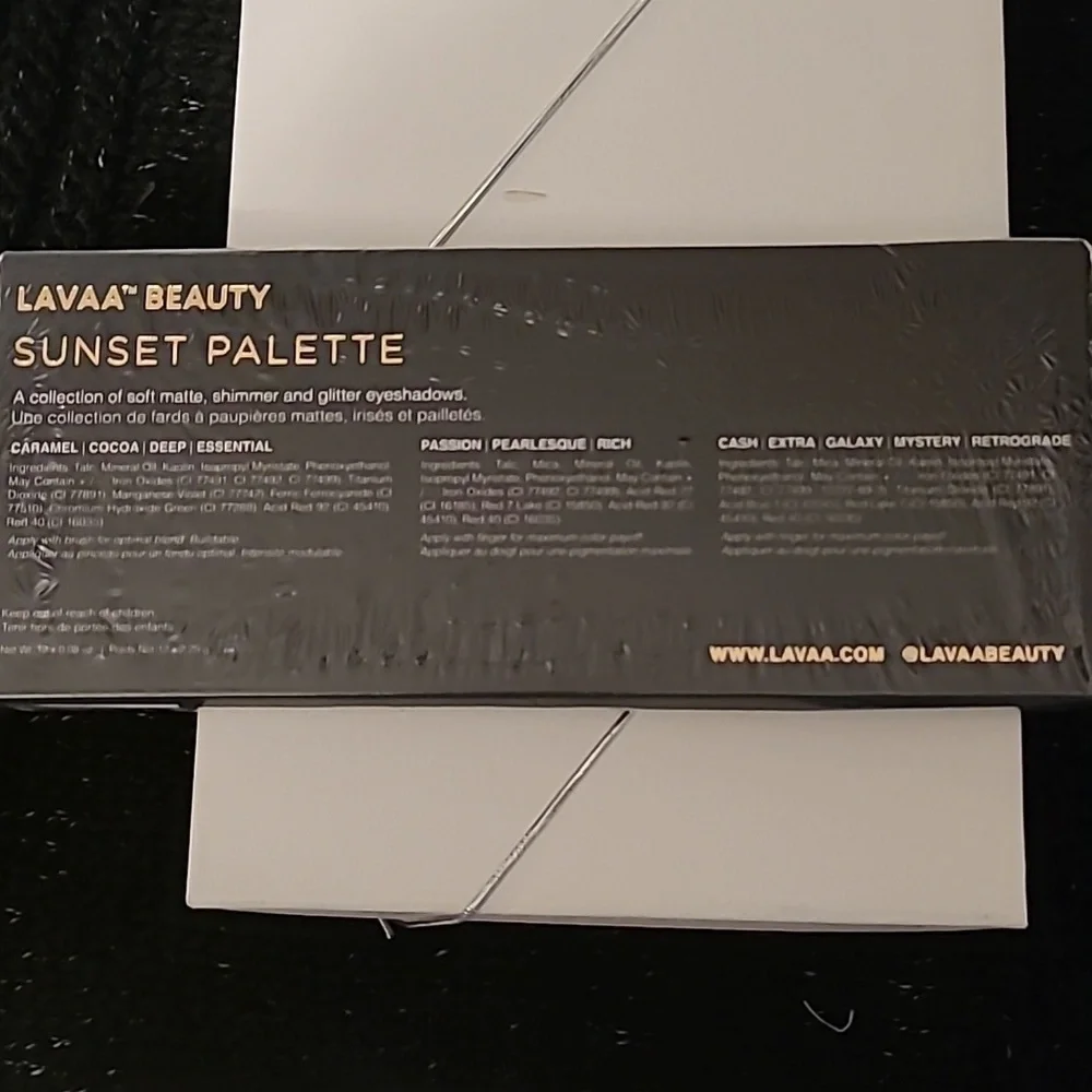 Lavaa Beauty Sunset Palette 12 shades matte, shimmer, & glitter.